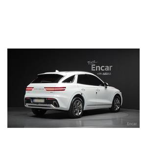 Genesis GV70 2.5T AWD 2024, SUV a Gasolina con Caja de Cambios Automática, Asientos de Cuero, Cámara Trasera, 39,850 km, Volante a la Izquierda - Product Image 2