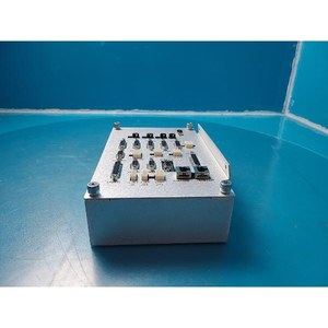 Módulo de Interfaz de E/S Lam Research 2300 Exelan Flex45, 1 Módulo de Interfaz de E/S, Usado como Está, Piezas de Equipos Semiconductores Legados - Product Image 1