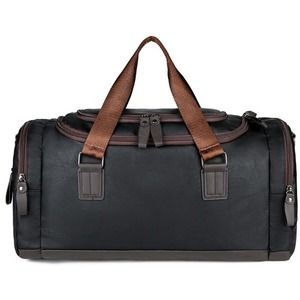 Sac en cuir professionnel pour voyage avec fermeture sécurisée et design confortable pour le port à l'épaule - Product Image 1