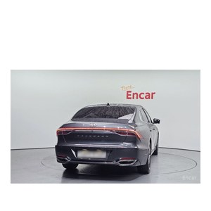 Hyundai Grandeur 2020, 2.5, 38,755 km, Caja de Cambios Automática, Asientos de Cuero, Cámara Trasera, Volante a la Izquierda - Product Image 4