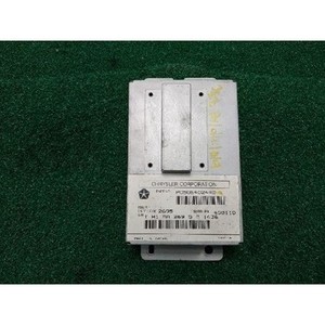 300 ECU y Módulos de Computación Usados 05064024AB - Product Image 1