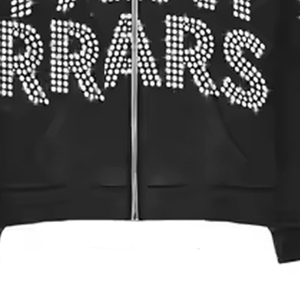 Pantalones deportivos acampanados con logotipo personalizado, estilo urbano, serigrafiados, transpirables, con pedrería termoadhesiva, lavado ácido, y chándal con cremallera estampado. - Product Image 4
