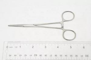 ชุดเครื่องมือผ่าตัดด้วยมือที่ยึดเข็มสแตนเลสสตีลคลาส I ได้รับการรับรอง CE - Product Image 3