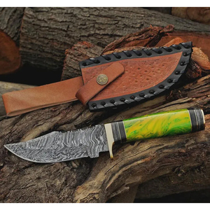 10 couteaux de chasse uniques en acier Damas faits à la main avec étui en cuir - Product Image 1