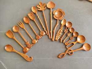 Cuillère à mélanger en bois naturel artisanal écologique en forme de tournesol, ustensile de cuisine, cuillères à aliments extra longues - CARYLN - Product Image 6