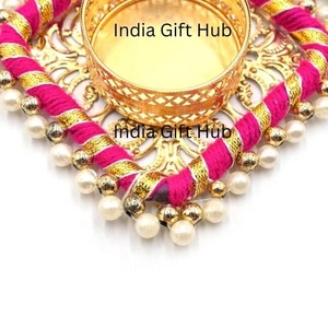 Décoration traditionnelle en métal fait à la main Diya Pooja Diwali Festival assortiment de bougeoirs carrés chauffe-plat multicolores - Product Image 4