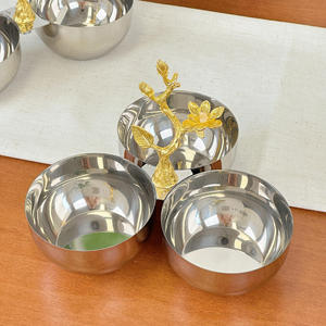 Bol de service double en argent de luxe avec poignée en forme de branche florale dorée, élégant plateau à noix double en métal pour une décoration intérieure haut de gamme - Product Image 5