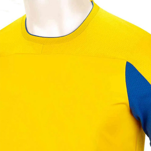 ชุดยูนิฟอร์มฟุตบอลฤดูร้อนแบบปรับแต่งได้ เสื้อเจอร์ซีย์โพลีเอสเตอร์ 100% ยืดหยุ่น ป้องกันแบคทีเรีย แห้งเร็ว แขนสั้น พิมพ์ลายด้วยความร้อน - Product Image 2