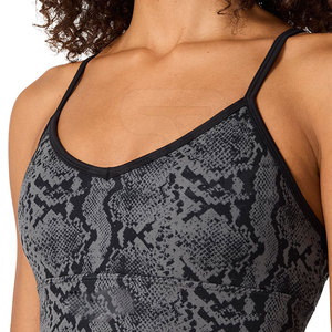 Soutien-gorge de sport pour femme Everyday Comfort, sublimation, fabriqué avec un tissu extensible respirant et anti-humidité, pour le fitness et le yoga. - Product Image 6