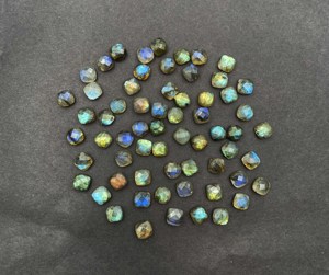 Lote de piedras preciosas sueltas de labradorita natural, corte briolette cuadrado, 5-10 mm, para la fabricación de joyería. - Product Image 6