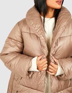 Chaquetas largas para mujer, ultra cálidas e impermeables, chaqueta acolchada extralarga de invierno para mujer con capucha y relleno de poliéster - Product Image 2