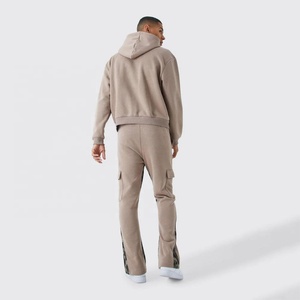 Chándal de hombre con estampado personalizado del mejor estilo para deportes de invierno Ropa deportiva de nuevo diseño para adultos - Product Image 3