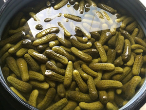 Pepino encurtido-Pepinos enteros en escabeche salados para la exportación de alimentos/Pepino bebé enlatado a precio barato/Sra. Lima - Product Image 6