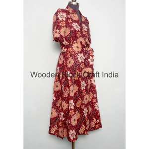 Vestido maxi de algodón lavable, ecológico, con estampado floral bohemio, hecho a mano, de verano, para mujer, de manga corta, estilo playero, fluido y natural. - Product Image 5