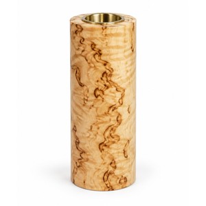 Portavelas de pilar de abedul rizado finlandés al por mayor - Madera torneada a mano - Product Image 1