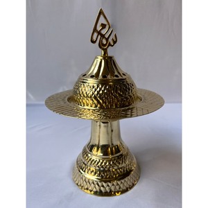 Exquisito quemador de incienso de metal que mejora la relajación al crear una atmósfera tranquila llena de una fragancia reconfortante. - Product Image 1