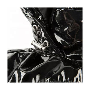 เสื้อแจ็คเก็ตพัฟเฟอร์คุณภาพสูง ขายส่ง รับทำโลโก้ ผ้าไนลอน ระบายอากาศได้ดี ไซส์ใหญ่ เสื้อแจ็คเก็ตขนเป็ดสำหรับฤดูหนาวกลางแจ้ง สำหรับผู้หญิง - Product Image 4