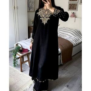 Top y parte inferior de fiesta de diseñador con Dupatta Talla XL-para trajes elegantes - Product Image 2