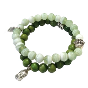 Bracelet classique noir à facettes avec des accents métalliques et une chaîne réglable, disponible à prix de gros. - Product Image 2