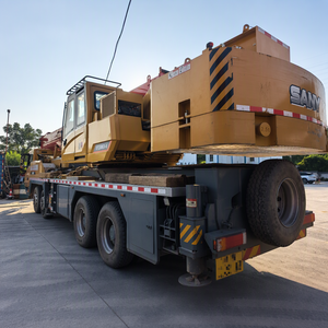 Grúa sobre Camión SANY STC500C5-8 Usada, 50 Toneladas, Año 2025, para Construcción de Carreteras, Ingeniería Municipal, Elevación de Materiales de Construcción - Product Image 3