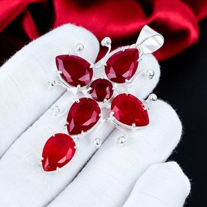 Hermoso Colgante de Piedra Preciosa Rubí, Plata de Ley 925, Engaste de Bisel Hecho a Mano, Joyería Boho Antigua, Regalo de Aniversario para Mujer - Product Image 2