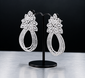 Pendientes de Diamantes Cultivados en Laboratorio IGI CVD Florales Premium, Plata de Ley 925, Joyería de Lujo - Product Image 3