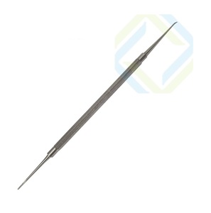 Lime à ongles chirurgicale double face en acier inoxydable de 165 mm avec bord micro-dentelé pour usage professionnel, réutilisable et durable, pour ongles incarnés - Product Image 1