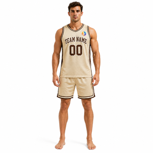 Uniforme de baloncesto transpirable diseñado para brindar comodidad ligera y movimiento flexible durante el entrenamiento activo, la práctica y el juego. - Product Image 1