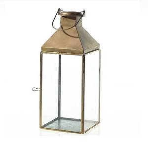 Lanterne décorative en métal avec design complexe pour décoration de table de mariage en extérieur ou de jardin - Product Image 2