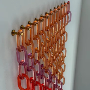 Decoración del hogar: Eslabones de cadena de resina personalizables de gran tamaño y colores claros, eslabones grandes de resina multicolor disponibles. - Product Image 1