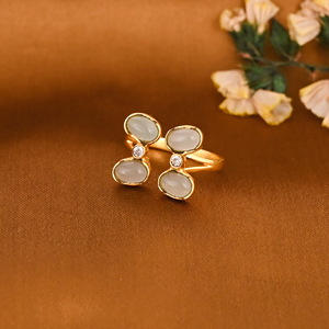 Anillo Ajustable de Latón Chapado en Oro con Calcedonia Acuática y Circonita Cúbica, Joyería Hecha a Mano para Mujer - Product Image 2