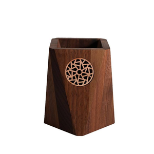 Porte-crayons de bureau en bois de noyer noir nordique, conteneur à stylos polygonal, décoration de bureau - Product Image 3