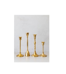 Porte-bougie en or de qualité supérieure, conçu pour les centres de table de mariage, la décoration festive et les besoins de style intérieur sophistiqué - Product Image 5