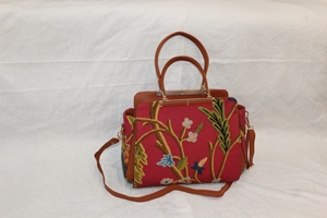Bolso tote bordado floral con trabajo ari, bolso de hombro con asa marrón y cierre de cremallera para uso diario - Product Image 4