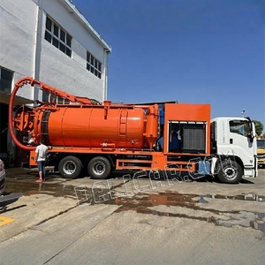 Camion per Pulizia Fognature ISUZU GIGA 20m³ con Aspirazione e Getto ad Alta Pressione 6x4 - Product Image 5