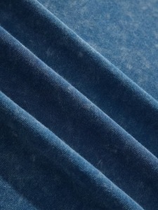 Conjunto Casual de Verano para Hombre: Camiseta con Estampado en el Cuello y Pantalones Cortos con Cordón, de Poliéster/Algodón, con Efecto Desgastado y Lavado Ácido - Product Image 3
