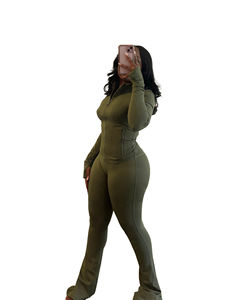 Conjunto Deportivo Corto y Ajustado para Mujer, Transpirable, para Invierno, Tallas Grandes, Color Sólido, Estilo Urbano, 100% Poliéster Satinado, Ecológico - Product Image 4