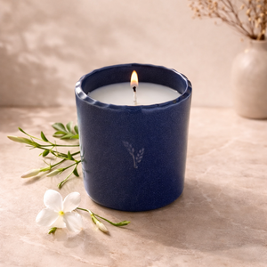 Vaso de Cerámica Moderno para Velas, de Una Sola Mecha, Acabado Mate Azul Oscuro, Compacto, Reutilizable, Decoración de Hogar de Lujo, Quema Limpia, Estilo Elegante - Product Image 1