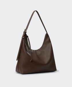 Sac à bandoulière en cuir véritable fait main pour femmes | Sac de tous les jours élégant et durable, fabriqué à la main par un designer. - Product Image 2