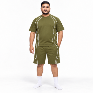 Conjunto de Camiseta y Pantalones Cortos Casuales para Hombre al por Mayor, Diseño con Ribete en Contraste, Cuello Redondo Oversize, Dos Piezas a Juego, Personalización de Marca OEM - Product Image 2