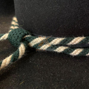 สายรัดหมวกพิธีการคุณภาพพรีเมียมสั่งทำพิเศษ สีพื้น - Product Image 5