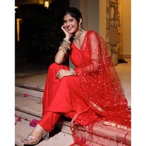Ensemble de costume en mousseline de soie rouge taille XS Kamya - Product Image 5