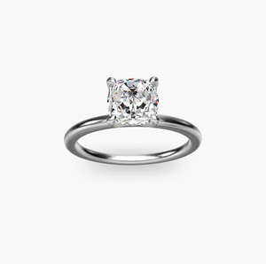 Bague de fiançailles en platine avec diamant taille coussin, sertissage classique à griffes, forme carrée pour femme, bijoux fins - Product Image 1