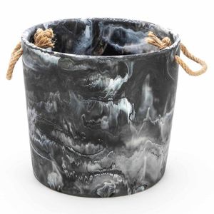Seau à glace moderne en résine avec poignées latérales |   Refroidisseur à vin élégant pour les fêtes, le bar à domicile et les cadeaux, motif marbré - Product Image 1
