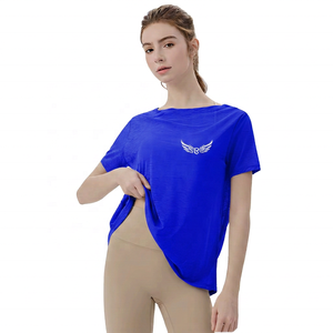 Haut de yoga ample pour femme à manches courtes, col rond, logo ailes brodé, respirant, léger, en Spandex/Nylon, séchage rapide - Product Image 6