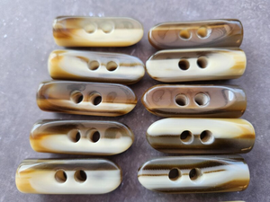 Botones Clásicos Estilo Ágata de 2 Agujeros para Abrigos, Tipo Duffel, de Cuerno Natural con Técnica Pulida, Decorativos - Product Image 4