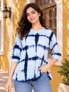 Chemisier femme en coton moutarde à col en V et manches courtes, coupe classique, décontracté, imprimé végétal, respirant et lavable, idéal printemps-été - Product Image 1