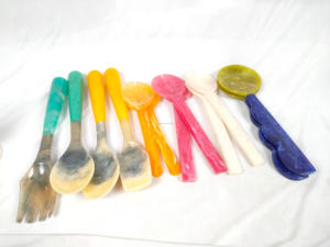 Ensemble de couverts à salade en résine écologique de haute qualité, fabriqué à la main en Inde, artisanat, modèle RSD, en vente en gros - Product Image 4