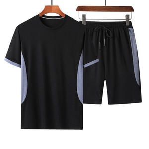 Camiseta Transpirable con Logotipo Personalizado, la Más Vendida, MOQ Bajo, con Conjuntos de Pantalones Cortos, Logotipo Personalizado, Conjuntos de Pantalones Cortos para Hombre de Talla Grande - Product Image 6