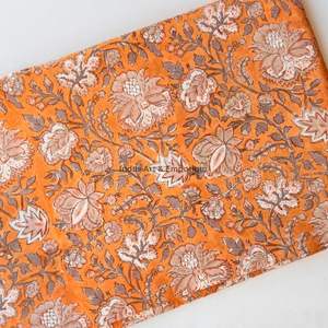 Tissu en coton imprimé traditionnel Jaipuri, coton cambriqué imprimé au bloc 60x60, tissu en coton à motifs. - Product Image 2